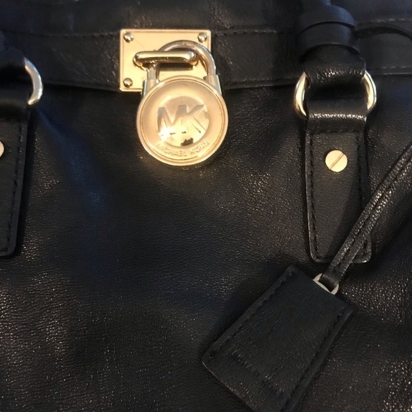 Michael Kors Hamilton Lock & Key Bag - Picture 8 of 15